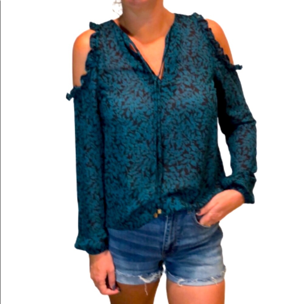 MICHAEL MICHAEL KORS cold shoulder long sleeve top•ruffles at shoulders•sz XS